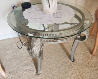 Set available