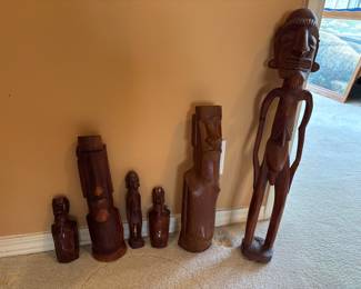  Vintage statues from Easter Island