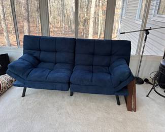 New futon