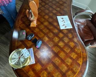 kidney shaped desk
