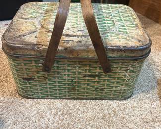 Vintage Picnic basket