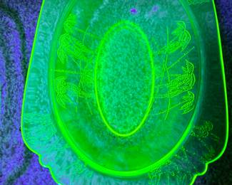 Oval Serving Bowl, Parrot Uranium Glass