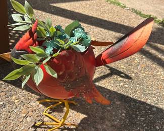 Metal Cardinal Garden Decor