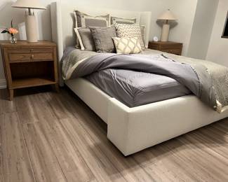 Wyller Cashmere Queen Bed