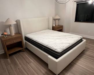 Wyller Queen Cashmere Bed