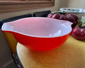 Pyrex “Friendship” bowl
