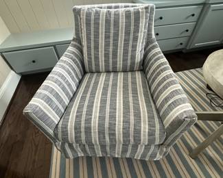 Robin Bruce Like NEW Chair