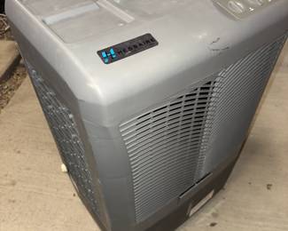 Hessaire MC37M 3,100 CFM 3-Speed Portable Evaporative Cooler     $150           2 available