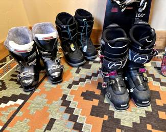 Hi-end skiing and snowboarding boots available