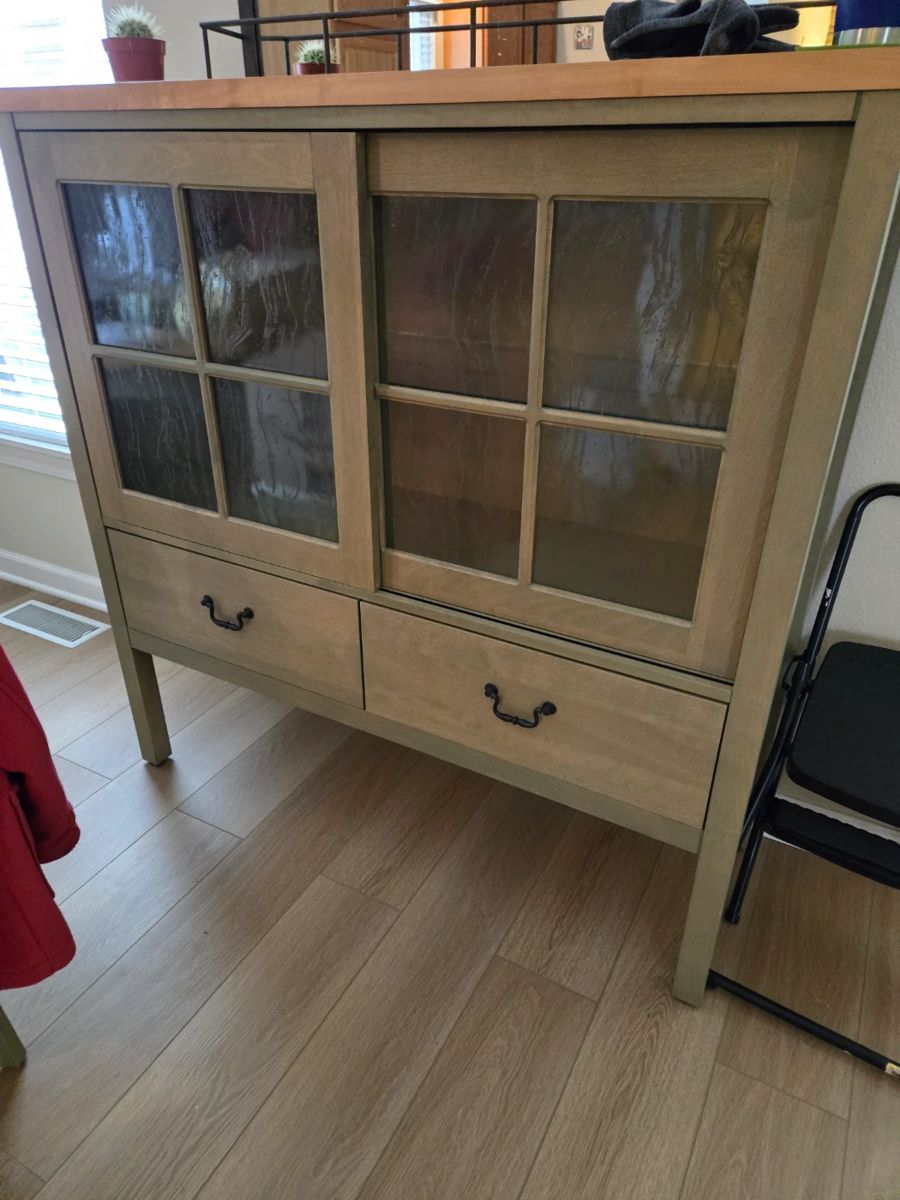 Canadel buffet cabinet