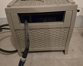 Hose reel box