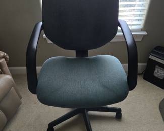 Desk chair