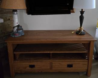Oak TV stand, lighthous lamp, brass lamp