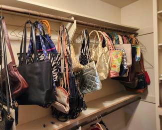 LOTS of Women's Purses