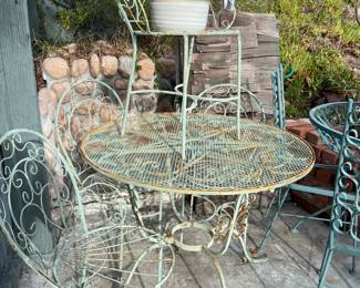 Vintage Patio Set - Patina Color from age - so cool looking