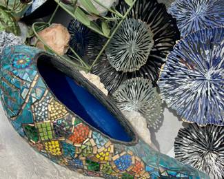 Love this mosaic planter
