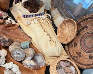 Geos, petrified wood, etc..