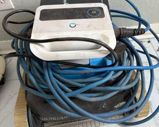 Pool cleaner