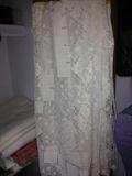FAB TABLECLOTH, CROCHETED?