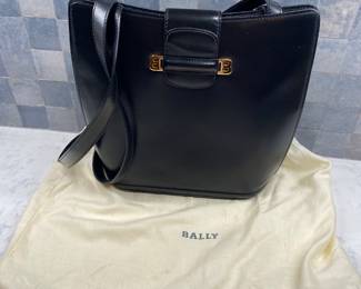 Bally purse