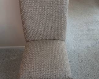 Accent Chair Quantity  (2)