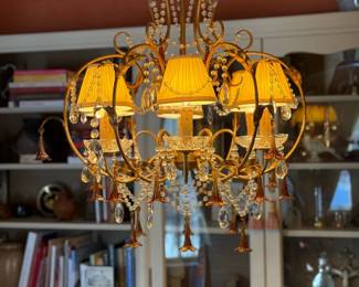 Modern Gilt Colony Chandelier with Gold Leaf Finish, Acanthus Leaf Details, Chinese Chippendale Accents, and Cut Crystals