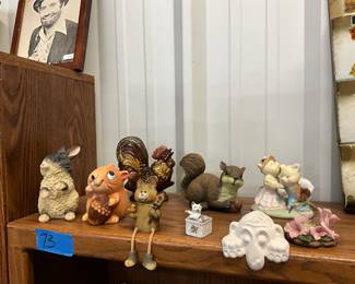 Figurines