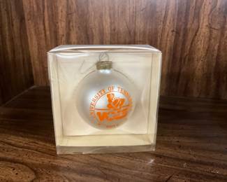 Tennessee Volunteers Glass Christmas Ornament