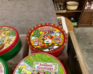 1986 Keebler Holiday Cookie Tin with Original Box