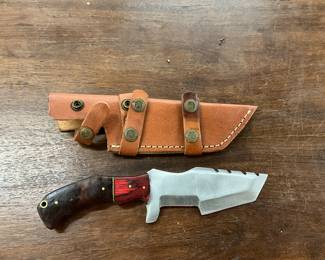 Tracker Knife / Hunting Knife & Leather Sheath