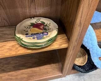 Home Trends Granada Fruit Pattern Dinner Plates