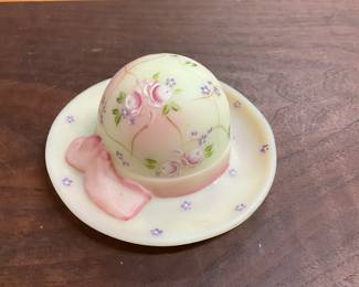 Fenton Burmese Vaseline Glass Mother's Day Bonnet