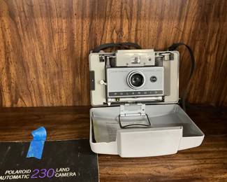 Polaroid Land Camera