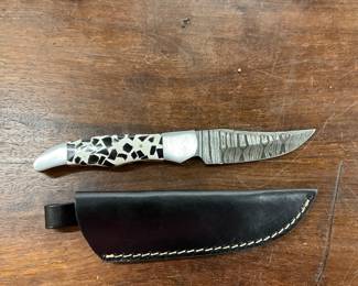 Fixed Blade Knife w/Blade