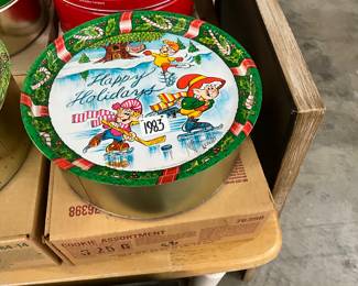 1985 Keebler Holiday Cookie Tin with Original Box