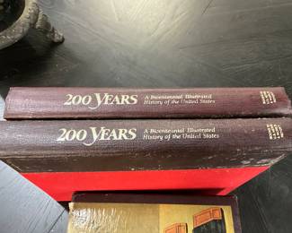 1976 Hard Cover Book 200 Yrs Bicentennial Illustrated History of the United States