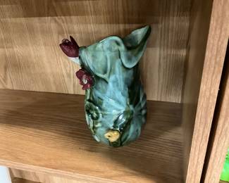 Majolica Style Lily Pad Frog Vase