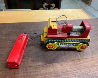 Remote Control Toy Caterpillar Tractor
