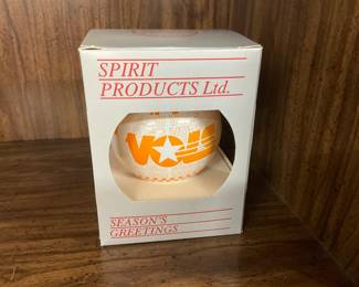 Tennessee Volunteers Glass Christmas Ornament
