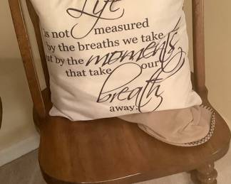 Please read this message in pillow.