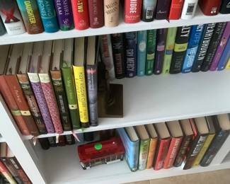 Several book ends.