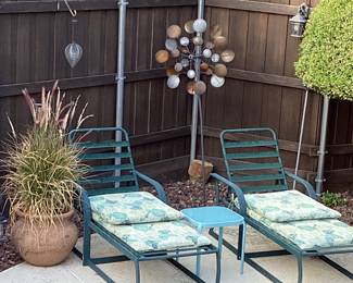 Outdoor lounge chairs reclining