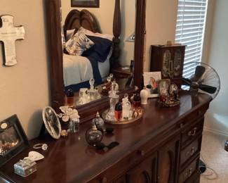 King size LANE bedroom suite