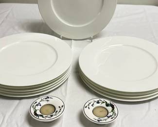 (12pc) Villeroy & Boch Plates & Votives | 10 dinner plates: dia. 13 in. 2 votives: h. 1 in. x dia. 3.5 in.
