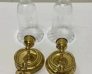 (2pc) Brass Wall Sconces & Hurricanes | Brass wall sconces and hurricanes. - h. 15.5 x d. 3.5 x dia. 6 in
