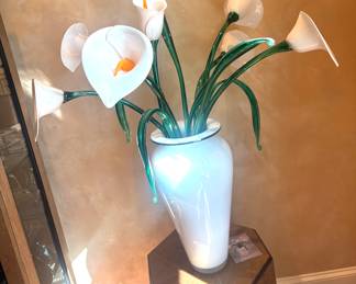 Glass art calla lillies and art glass vase