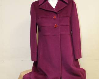 Stylish coat to top off your outfit!