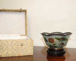 Decorative bowl with it's own box.