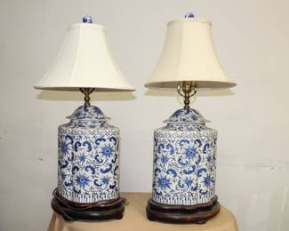 Duo of fabulous blue and white lamps, plus lots of other beautiful lamps.
