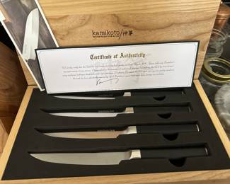 Kamikoto steak knives, set of 4.  We have 2 sets.
